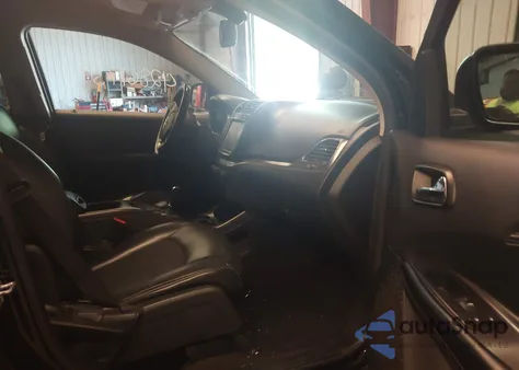 2017 Dodge Journey Crossroad Plus from USA, damaged, VIN 3C4PDCGG5HT556620